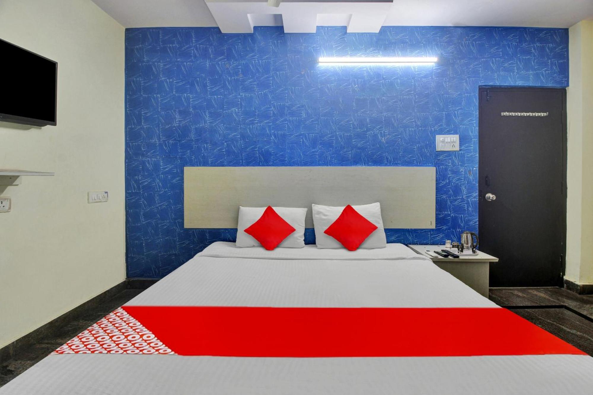 Hotel O Lavish Stay Sururnagar Екстериор снимка