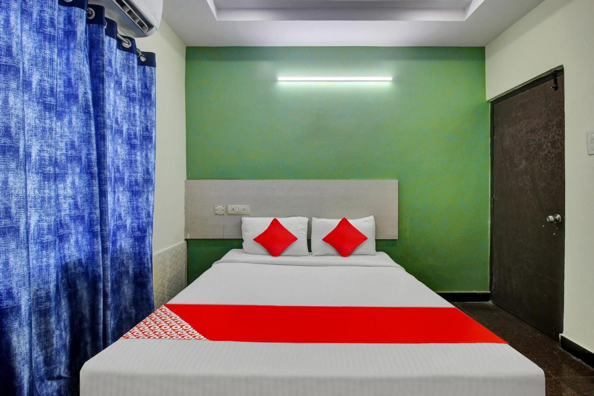 Hotel O Lavish Stay Sururnagar Екстериор снимка